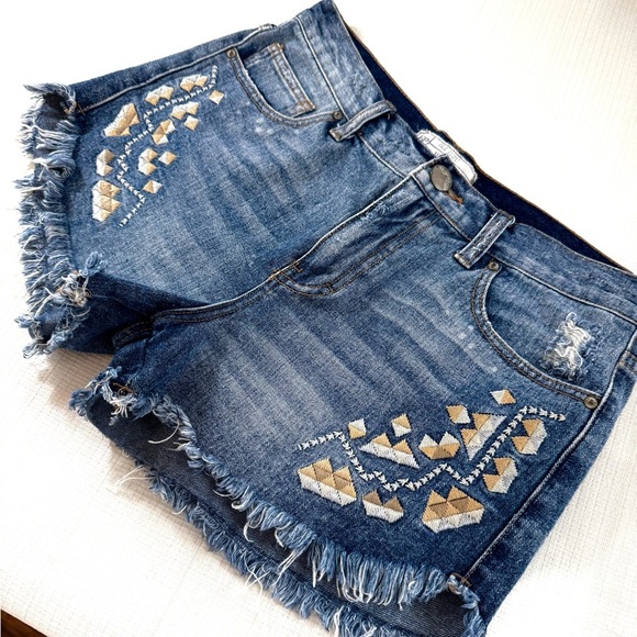 Embroidered Free People Denim Shorts - Picture 3 of 9